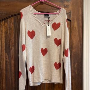 NWT Vici heart sweater